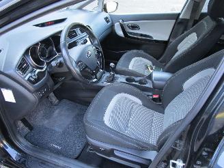 Kia Cee d 1.6 GDI Navi Camera Clima 6-Bak picture 15