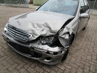 Mercedes C-klasse 200 CDI Navi Clima Automaat picture 5