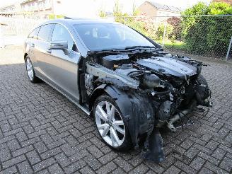 Mercedes CLS 350 V6 CDI picture 3