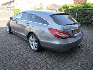 Mercedes CLS 350 V6 CDI picture 2