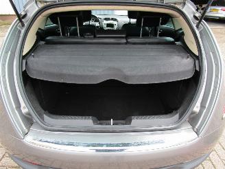 Lancia Delta 1.8 16V Automaat Leder Navi picture 13