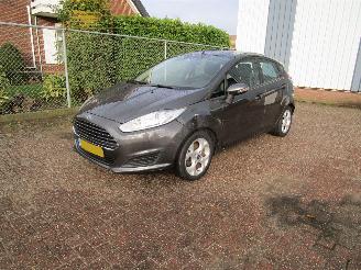 Avarii autoturisme Ford Fiesta 1.5 TDCI Navi Airco 5-Drs 2015/12