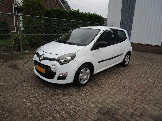 Unfallwagen Renault Twingo Airco Radio/CD 2013/10
