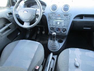 Ford Fusion 1.4 16V Airco Radio/CD picture 15