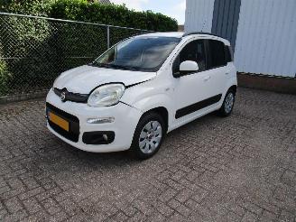 Damaged car Fiat Panda 0.9 Twin Air Airco 2013/1