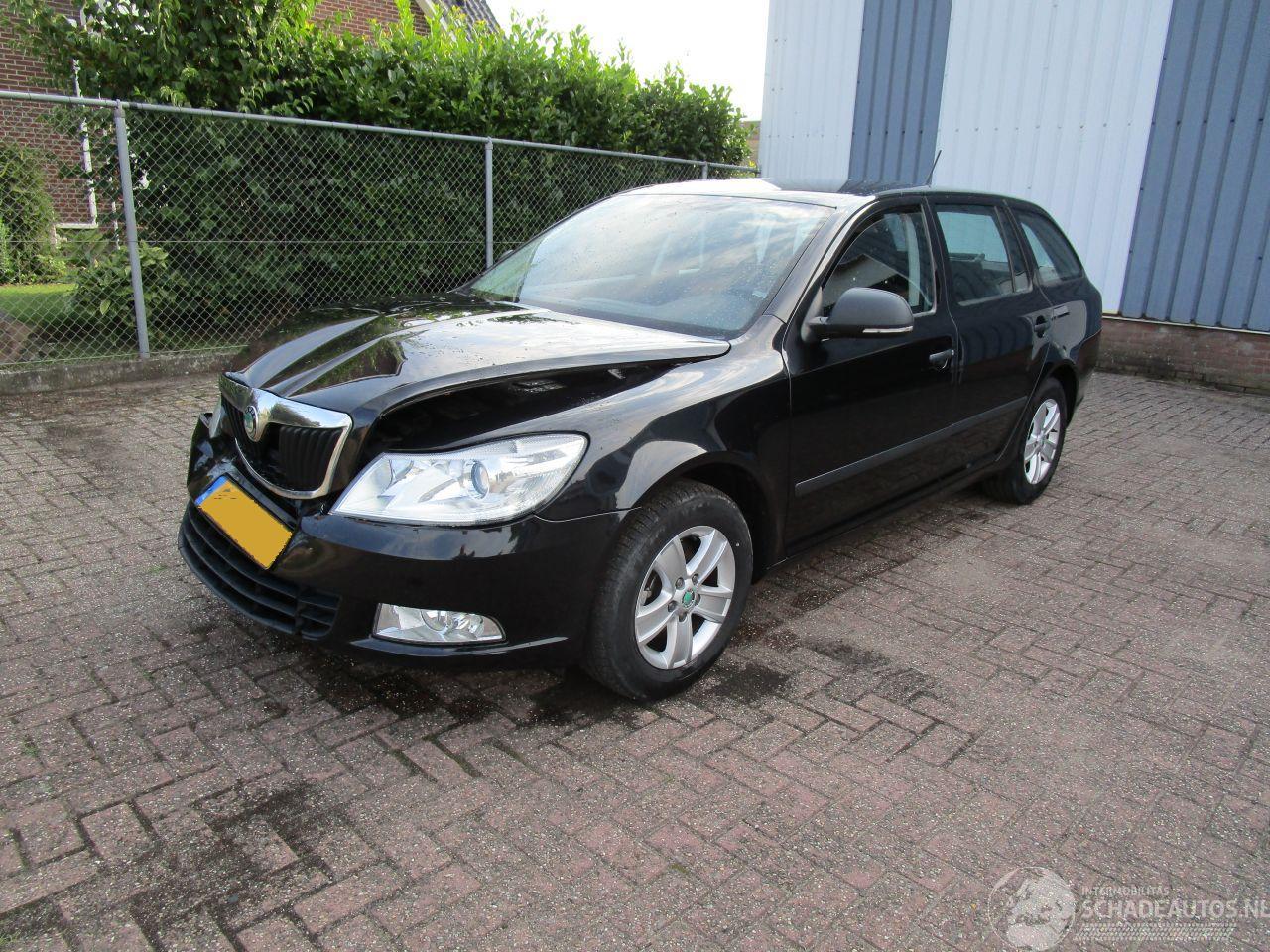 Skoda Octavia 1.6 TDI Clima Radio/CD 6-Bak