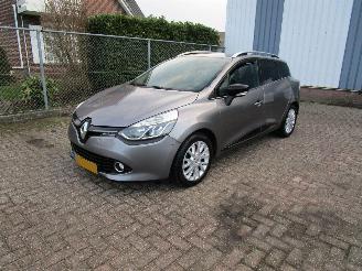 Schadeauto Renault Clio 1.5 DCI Navi Airco 2016/7