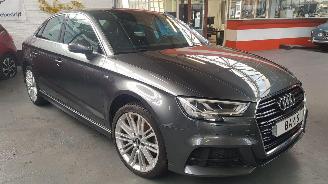 Voiture accidenté Audi A3 2.0 TFSI ULTRA 190 PK AUT.. 2016/10