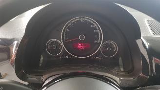 Volkswagen Up! 1.0 12V BENZ 60 PK 5 DRS... picture 10