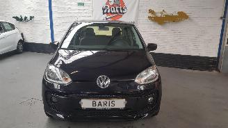 Volkswagen Up! 1.0 12V BENZ 60 PK 5 DRS... picture 2