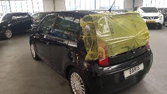 Volkswagen Up! 1.0 12V BENZ 60 PK 5 DRS... picture 6
