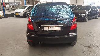 Mercedes A-klasse 1.5 A-160   BENZ AUT 1.498CC 70KW 95PK picture 5