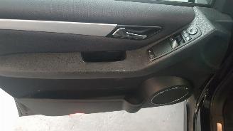 Mercedes A-klasse 1.5 A-160   BENZ AUT 1.498CC 70KW 95PK picture 8