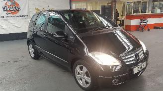 Mercedes A-klasse 1.5 A-160   BENZ AUT 1.498CC 70KW 95PK picture 3
