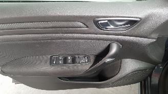 Renault Mégane 1.3 TCE 115 16V 4DRS BENZ 1.332CC 85KW 116PK picture 8