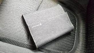 Renault Mégane 1.3 TCE 115 16V 4DRS BENZ 1.332CC 85KW 116PK picture 11