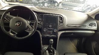 Renault Mégane 1.3 TCE 115 16V 4DRS BENZ 1.332CC 85KW 116PK picture 7