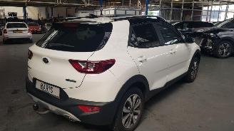 Kia Stonic 1.0i T-GDi 12V ECO-DYNAMICS+ SUV  HYBRID 998CC 74KW 101PK picture 4