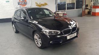 BMW 1-serie 120i picture 3