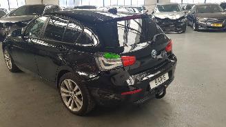 BMW 1-serie 120i picture 7