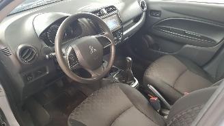 Mitsubishi Space-star 1.2 12V HATC.  BENZ 1.193CC 52KW 71PK picture 9