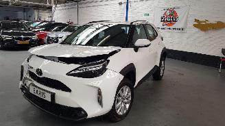 škoda osobní automobily Toyota Yaris Cross 1.5 12V AUT HYBRID 115 SUV  ELEKTRISCH BENZ 1.490CC 85KW 116PK 2024/5