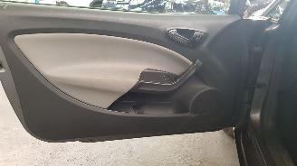 Seat Ibiza 1.0 12V 2 DRS BENZ 999CC 55KW 75PK picture 7