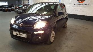 Damaged car Fiat Panda 0.9 TWINAIR 60  BENZ 964CC 44KW 60PK 2015/9