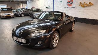 skadebil auto Mazda MX-5 1.8I 16V CABRIO  BENZ 1.798CC 93KW 126PK 2011/5