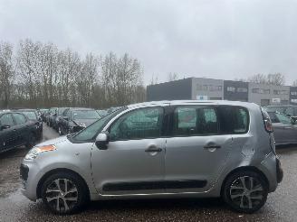 Citroën C3 Picasso 1.4 VTi Seduction BJ 2010 127054 KM picture 5