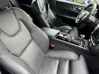 Volvo V-60 2.0 D4 Momentum AUTOMAAT BJ 2018 291196 KM picture 8
