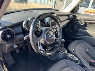 Mini One 1.5 One D Business BJ 2017 225.194 KM picture 8