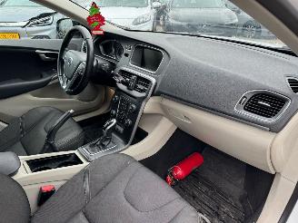 Volvo V-40 Cross Country 1.6 D2 AUTOMAAT Kinetic BJ 2013 281.385 KM picture 15