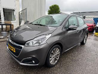 škoda osobní automobily Peugeot 208 1.2 AUTOMAAT PureTech GT-Line 2019/1
