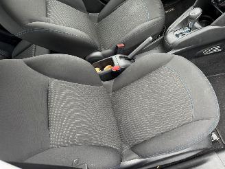 Peugeot 208 1.2 AUTOMAAT PureTech GT-Line picture 13