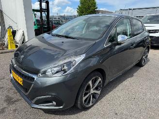 škoda osobní automobily Peugeot 208 1.2 AUTOMAAT  PureTech Première 2015/1