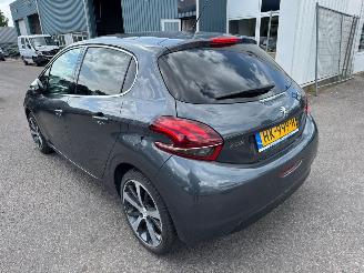 Peugeot 208 1.2 AUTOMAAT  PureTech Première picture 3