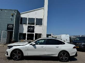 BMW 5-serie 550e xDrive 375 kw bj 2025 picture 4