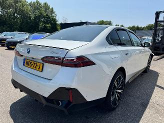 BMW 5-serie 550e xDrive 375 kw bj 2025 picture 2