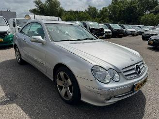 Mercedes CLK Coupé 240 Elegance AUTOMAAT BJ 2003 315.000 KM picture 6