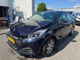 škoda osobní automobily Peugeot 208 1.2 AUTOMAAT PureTech Active BJ 2016 111.109 KM 2016/2