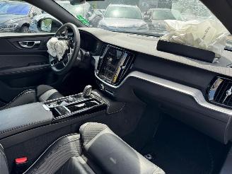 Volvo S-60 2.0 Recharge T6 AWD Core AUTOMAAT picture 10