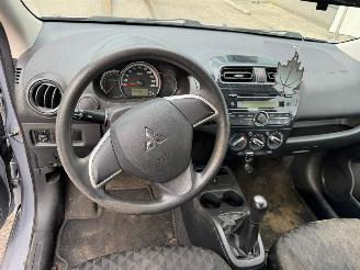 Mitsubishi Space-star 1.0 Cool+ picture 8