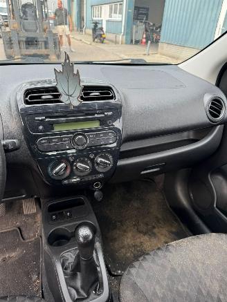 Mitsubishi Space-star 1.0 Cool+ picture 9