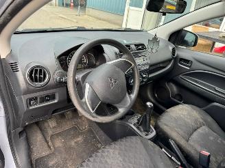 Mitsubishi Space-star 1.0 Cool+ picture 7