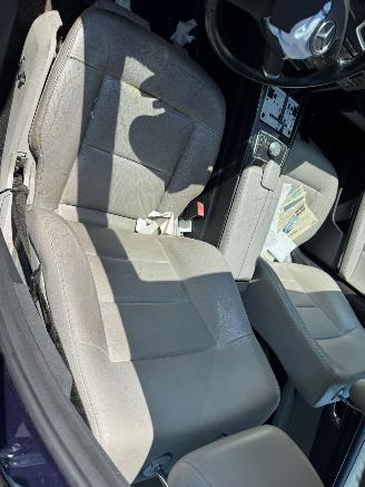 Mercedes E-klasse 300 CDI Avantgarde AUTOMAAT picture 16