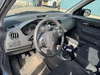 Suzuki Swift 1.3 Shogun BJ 2006 292.826 KM picture 8