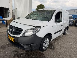 skadebil bedrijf Mercedes Citan 108 CDI BlueEFFICIENCY BJ 2020 43001 KM 2020/7