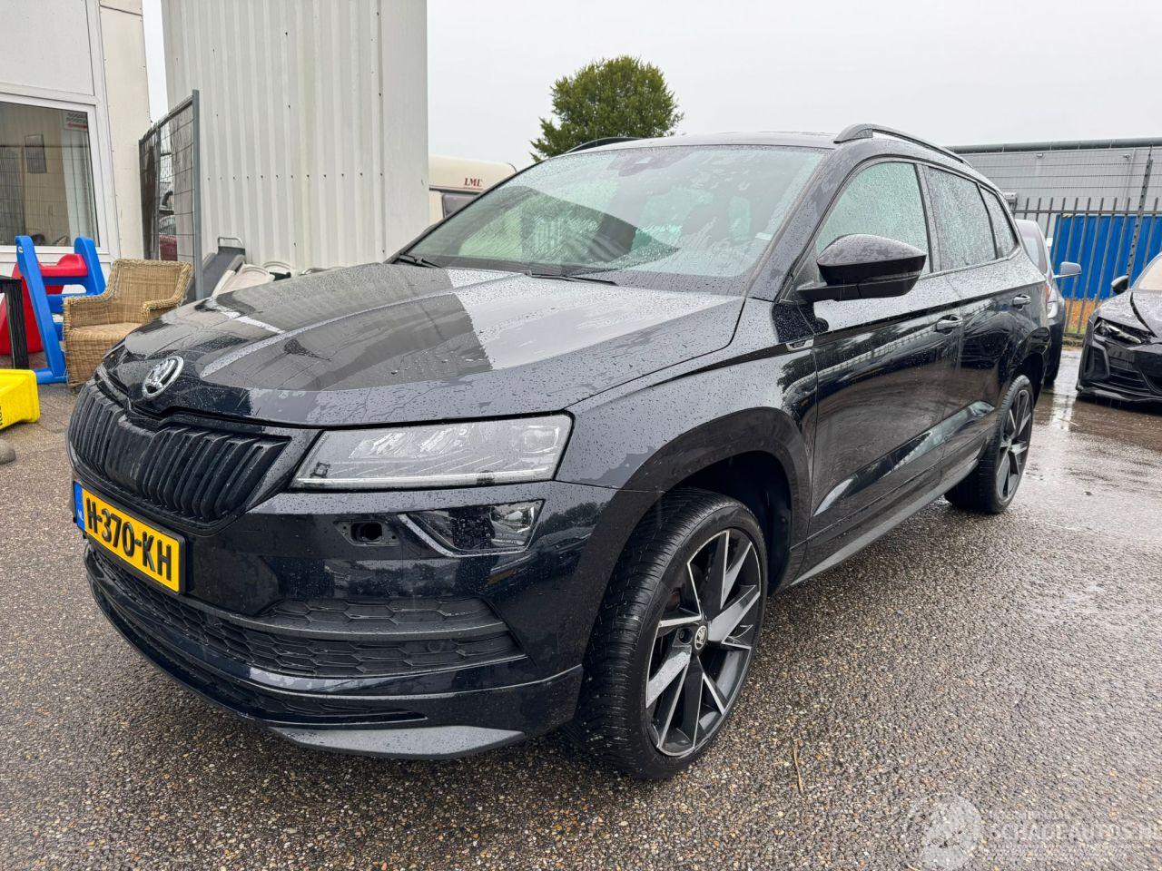Skoda Karoq 1.5 TSI ACT Sportline Business AUTOMAAT