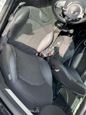 Mini Mini Clubman 1.6 Cooper Pepper picture 12